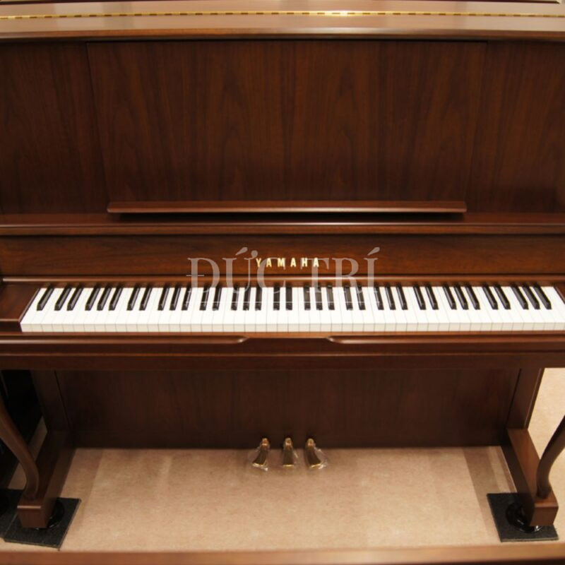 Phím đàn trên đàn piano Yamaha UX30Wnc