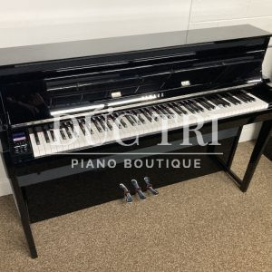 Phím đàn và hệ thống pedal trên đàn piano Yamaha NU1XA