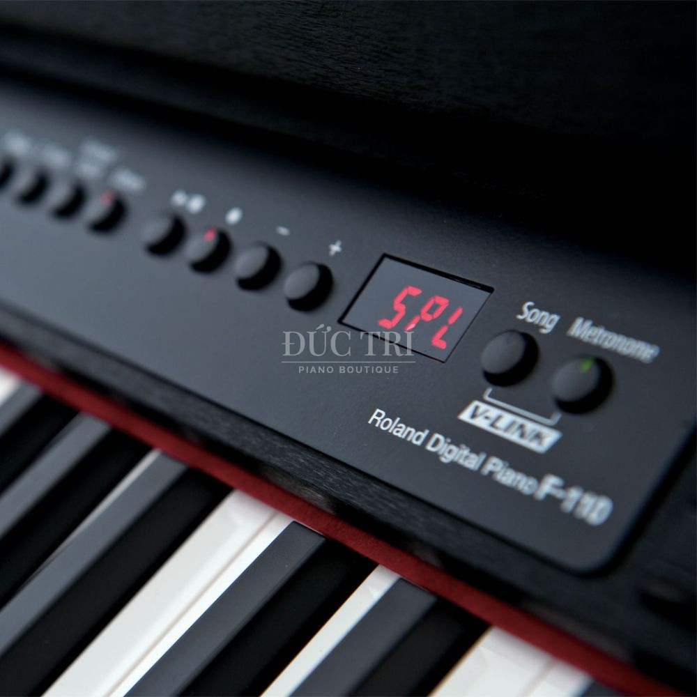 Phim dieu khien tren dan Roland F‑110 Roland F-110 Phím điều khiển trên đàn Roland F‑110