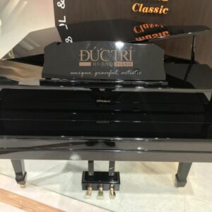 Roland 609 được bàn giao và trưng bày tại nhà của khách hàng