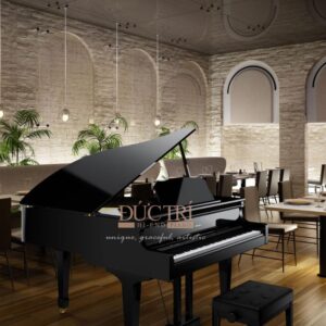 Roland 609 được trưng bày tại Showroom của Piano Đức Trí