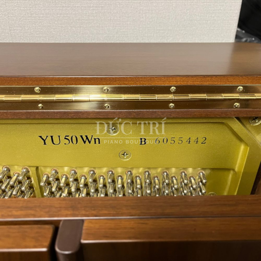 Yamaha YU50Wn 4 Soundboard & Dây đàn