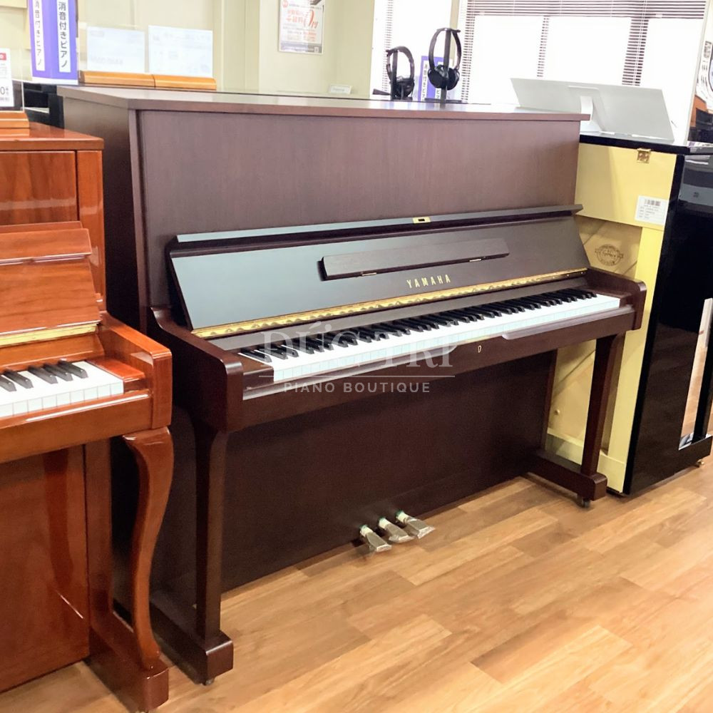 Thiet ke cua dan piano Yamaha W120BW Yamaha W120BW Thiết kế của đàn piano Yamaha W120BW