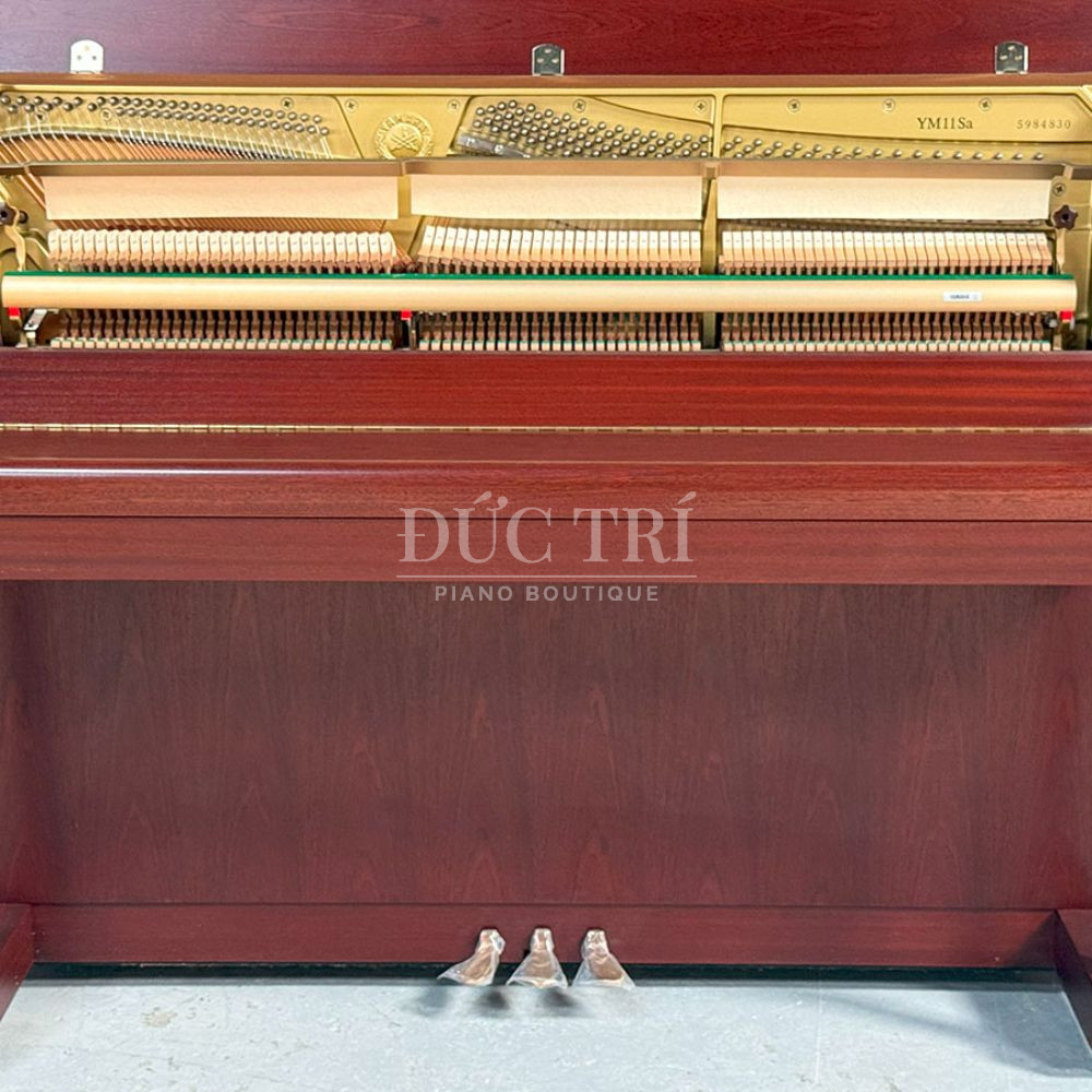 Yamaha YM11Sa 1 Thiết kế khung đàn bằng gang nguyên khối cứng cáp