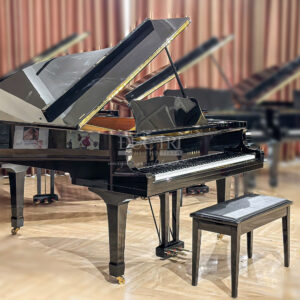 Yamaha C5B piano đức trí