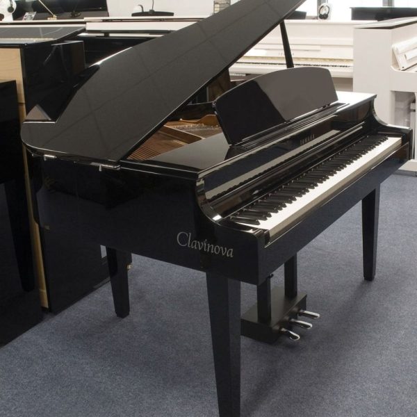 Yamaha CLP-665GP