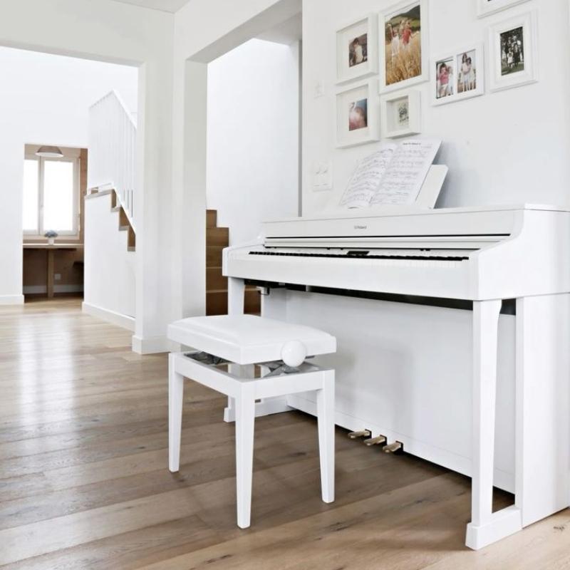 Yamaha CLP-875 được Piano Đức Trí bàn giao đến nhà khách hàng