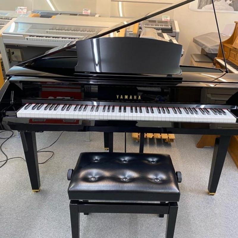Đàn piano Yamaha DGP1 trang bị đa dạng cổng kết nối hiện đại