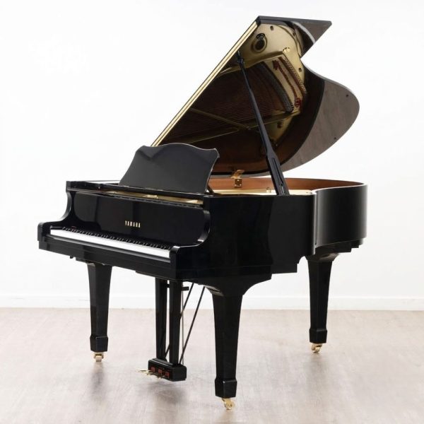 Yamaha S4B