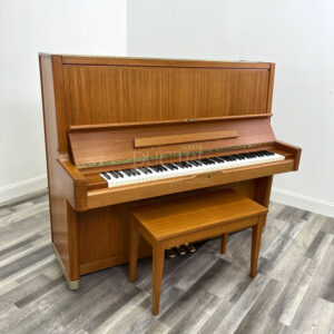 Yamaha U7A