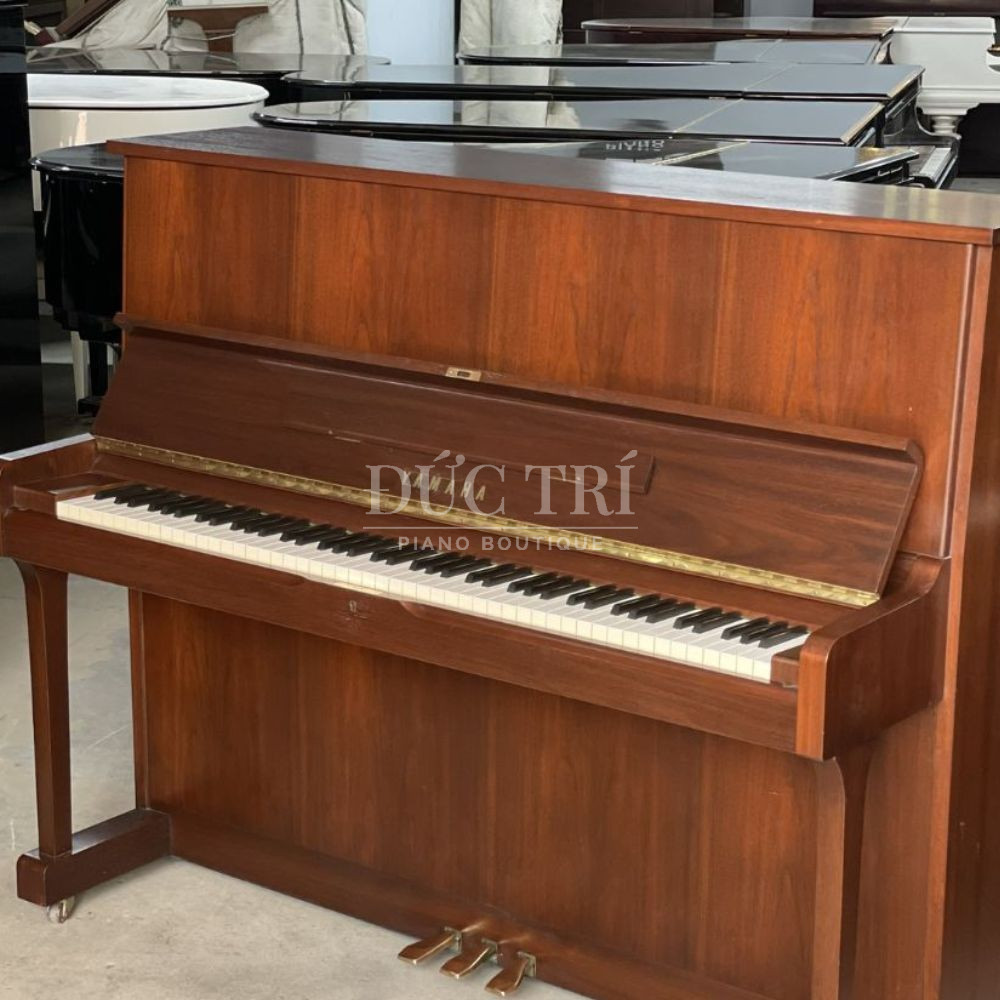mau go tren dan Yamaha W120BW Yamaha W120BW màu gỗ trên đàn Yamaha W120BW