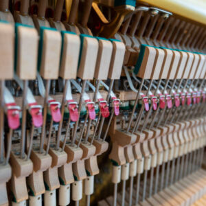 máy-đàn-piano-Yamaha-U5C