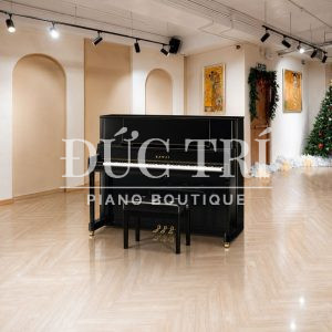 Đàn piano Kawai K500 sang trọng trưng bày tại showroom Đức Trí