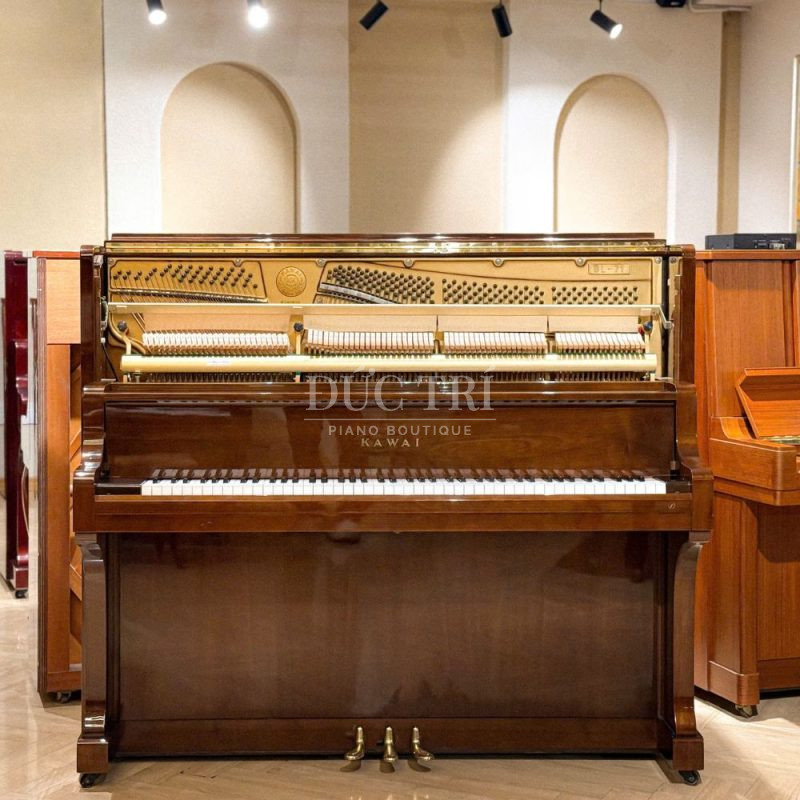 Hình ảnh bên trong của đàn Kawai Bl71