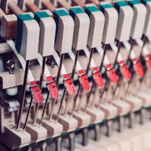 Búa đàn Kawai GL20