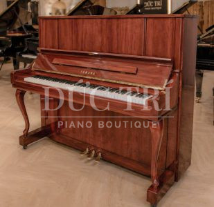 Đàn piano Yamaha YU30MhC