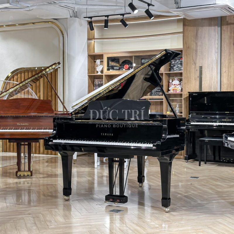 Góc nghiên đàn Yamaha G2E