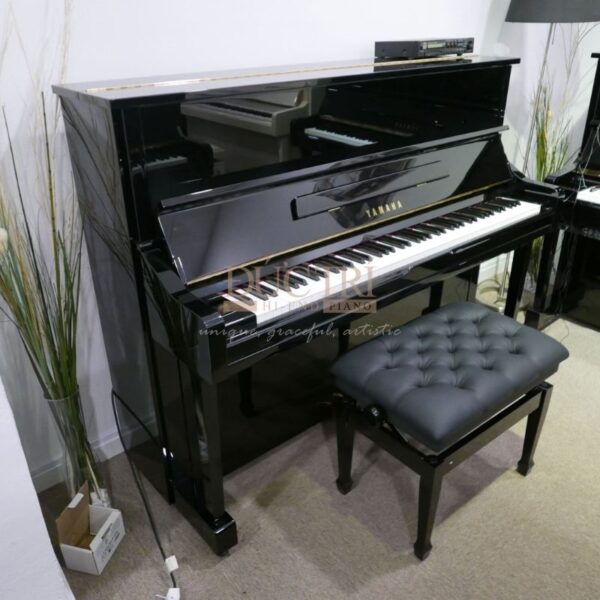 Hình ảnh Đàn Piano Cơ Yamaha YU30CE Upright