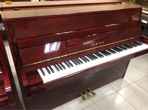 Hình ảnh đàn piano cơ Yamaha W1BiC Upright