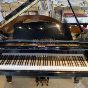 Hình ảnh trực diện của Đàn Piano Cơ Yamaha G1E Grand