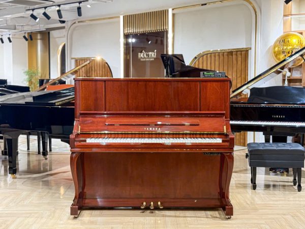 Yamaha YU30MHC - Chính diện