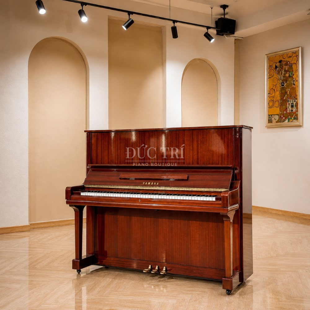 Đàn Yamaha U3H màu gỗ tại Đức Trí Piano Boutique