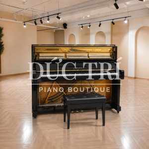 Đàn piano Yamaha U1E màu đen cao cấp mở nắp khoe bộ máy đàn