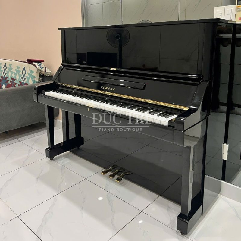 Đàn piano Yamaha UX được Đức Trí Piano Boutique bàn giao