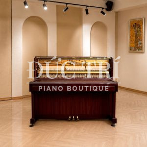 Đàn piano cơ Yamaha U1A vỏ gỗ tự nhiên mở nắp khoe bộ máy đàn