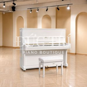Đàn piano upright Yamaha U1E màu trắng sang trọng