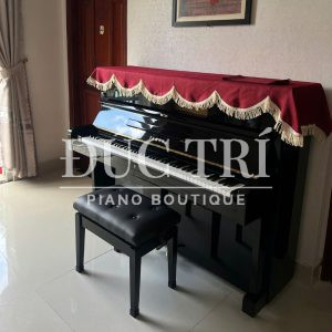 Góc nghiêng của đàn Yamaha U1E