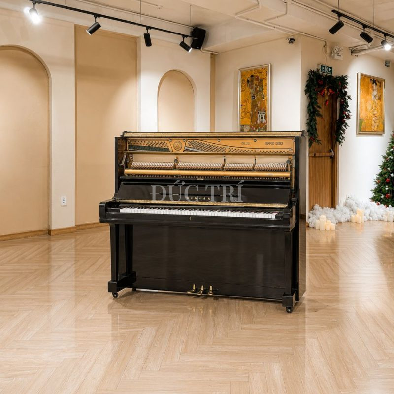 Góc nghiêng đàn Yamaha U3