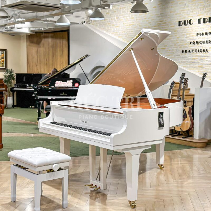 Góc nghiêng đàn piano Yamaha C3X Whithe New
