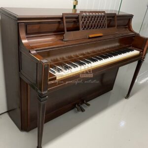 Hình ảnh bàn phím Đàn Piano Cơ Yamaha SX100R Upright