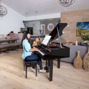 Hình ảnh góc cạnh của Đàn Piano Roland GP607