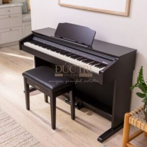 Hình ảnh góc nghiêng Đàn Piano Roland RP30