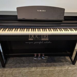 Hình ảnh góc nghiêng Đàn Piano Yamaha CLP-835