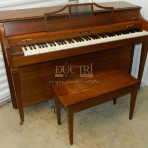 Hình ảnh mặt sau Đàn Piano Cơ Yamaha SX100R Upright