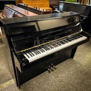Hình ảnh trực diện của Đàn Piano Kawai K200