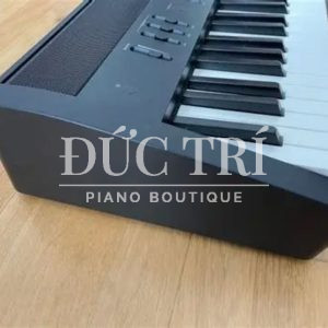 Loa đàn trên đàn Roland FP-60X
