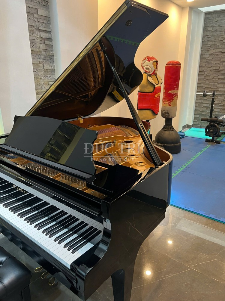 Mat ben dan Kawai KG 3D Kawai KG3D Mặt bên đàn Kawai KG-3D