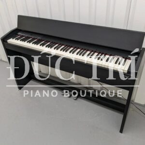 Thiết kế Piano điện Roland F-130R