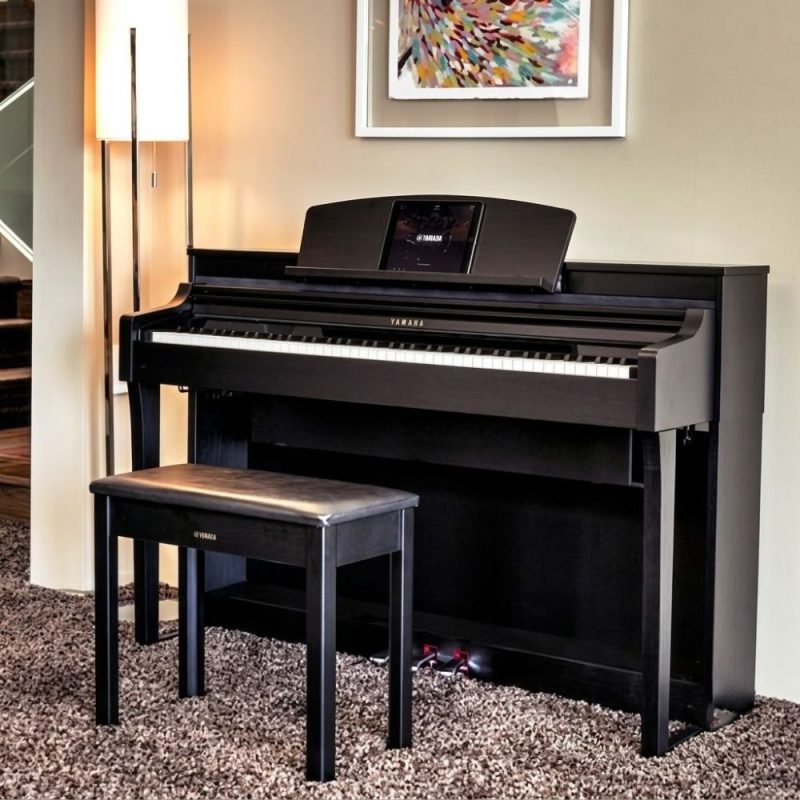 Yamaha CVP-805