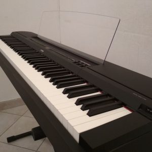 Yamaha P-255