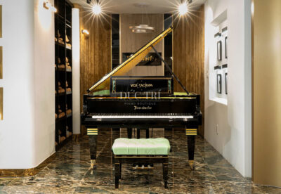 Bösendorfer Secession đang được trưng bày tại showroom Piano Đức Trí