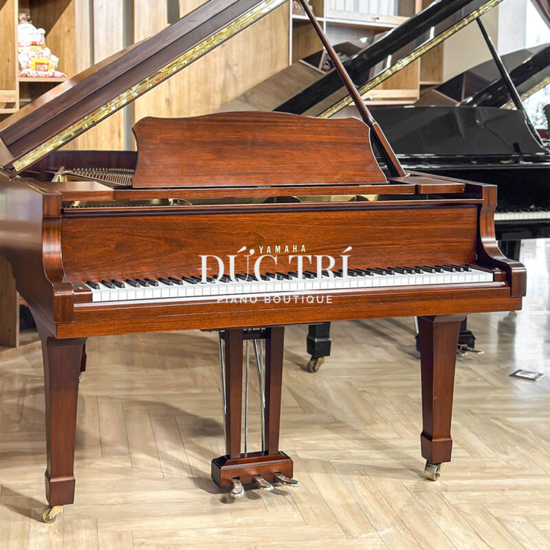 Đàn Grand Piano Yamaha C3B Màu gỗ 3 pedals