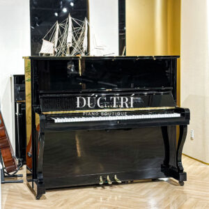 Upright piano helman 2a