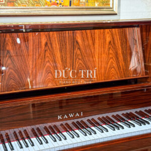 Đàn piano Kawai KL-90RB có màu gỗ ấn tượng