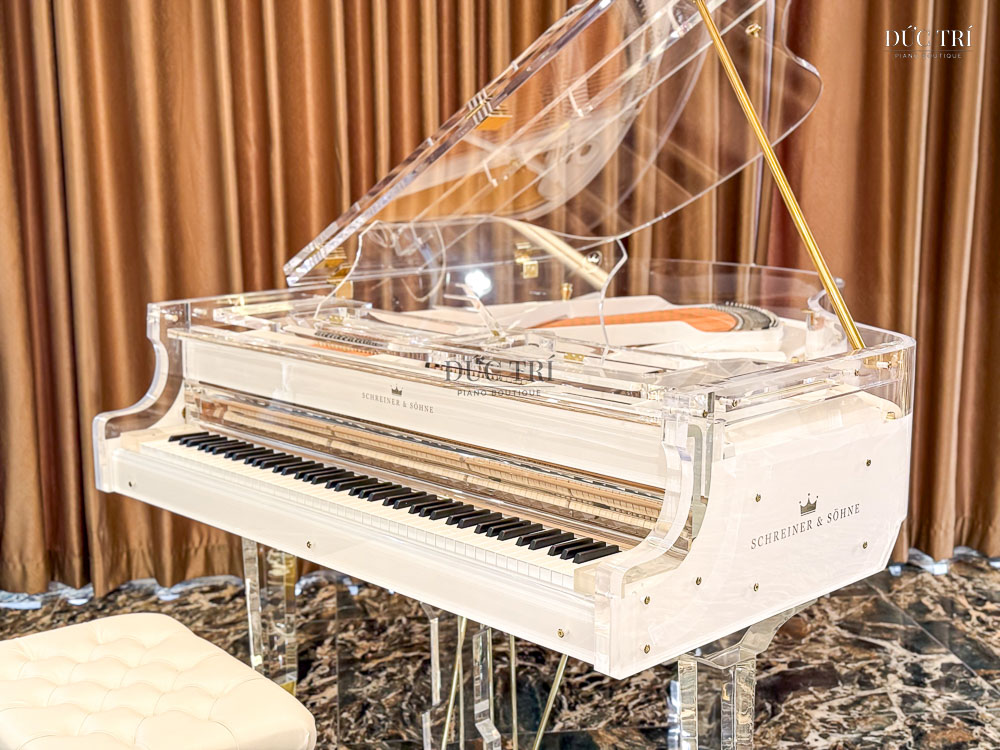 Schreiner & Sohne Crystal SG168 tại showroom Piano Đức Trí