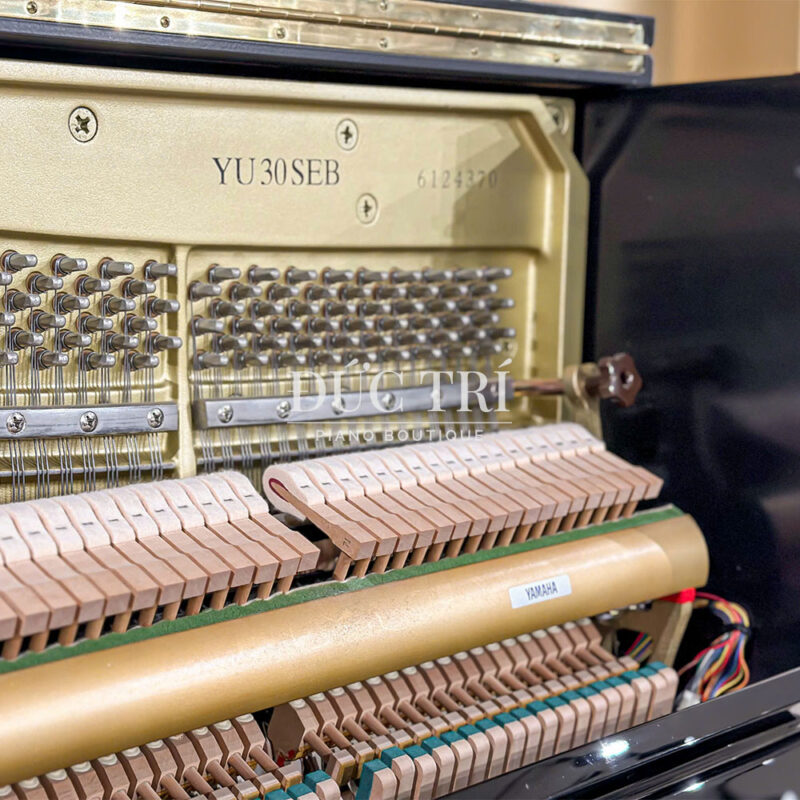 Số seri mới trên đàn Yamaha YU30SEB